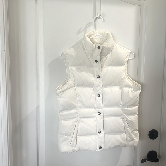 Lands' End Jackets & Blazers - EUC Lands End creamy off-white down filled puffer snow bunny size S/P or…